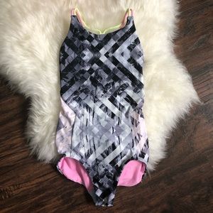 size 8 ivivva by lululemon one piece swimsuit